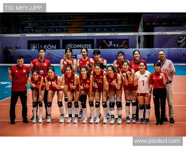 中国女排对阵巴西女排精彩比赛录像回顾与分析