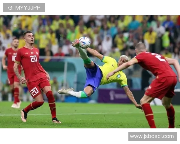 卡塔尔与中国足球对决结果揭晓精彩瞬间回顾与分析 卡塔尔与中国足球对决结果揭晓精彩瞬间回顾与分析